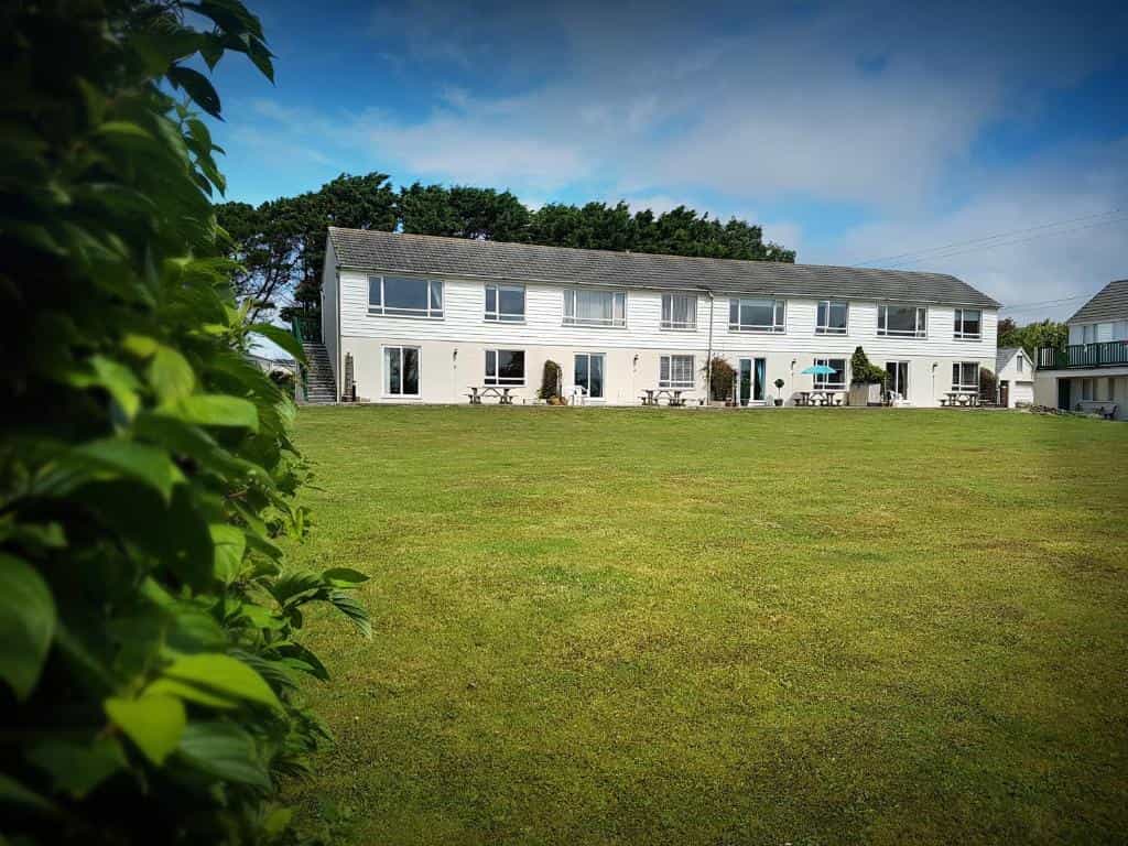 4 Brightland Apartments, Bude