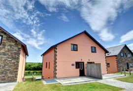 Exterior View at Idyllic holiday home in Cornwall